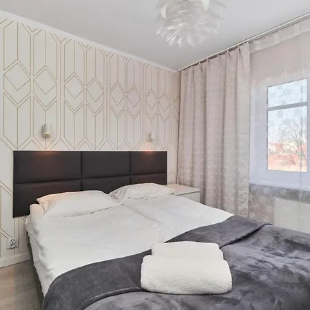 Kotlarska Market Square With Airconditioning By Renters Apartmán *
