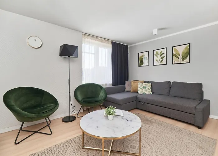 Kotlarska Market Square With Airconditioning By Renters *